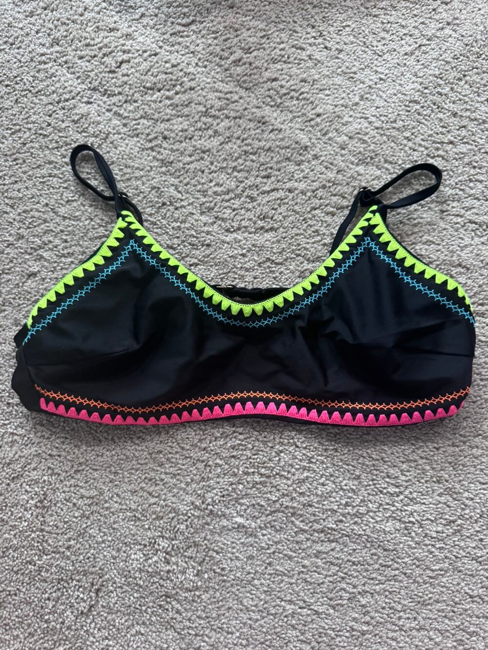 Xhilaration Black & Bright Edged Bikini Top Women's Size XL Removable Padding